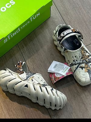 Echo Crocs